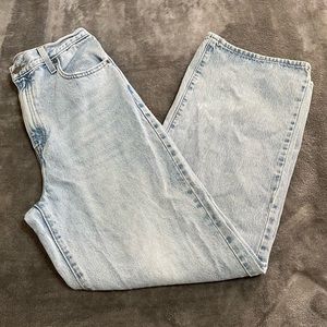 Levi’s High Waisted Vintage Style Light Wash Jeans Pants